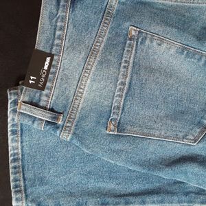 Fashion Nova Jeans size 11